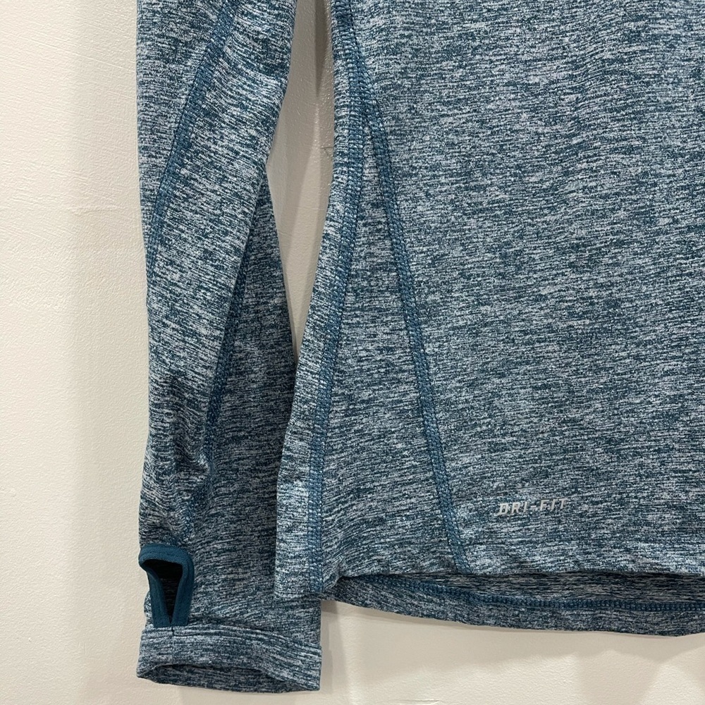 Running Dri-Fit Element Half Zip Long Sleeve Top - Picture 4 of 8